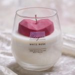 White musk candle